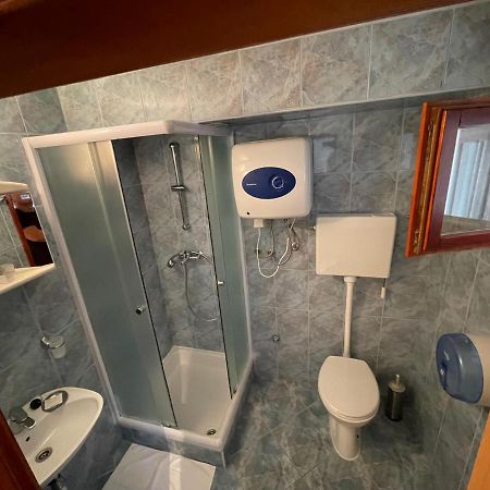 Apartment Victoria Stara Baška Εξωτερικό φωτογραφία