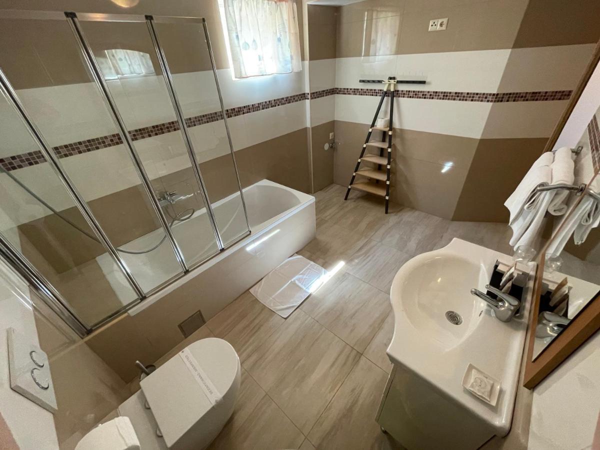 Apartment Victoria Stara Baška Εξωτερικό φωτογραφία